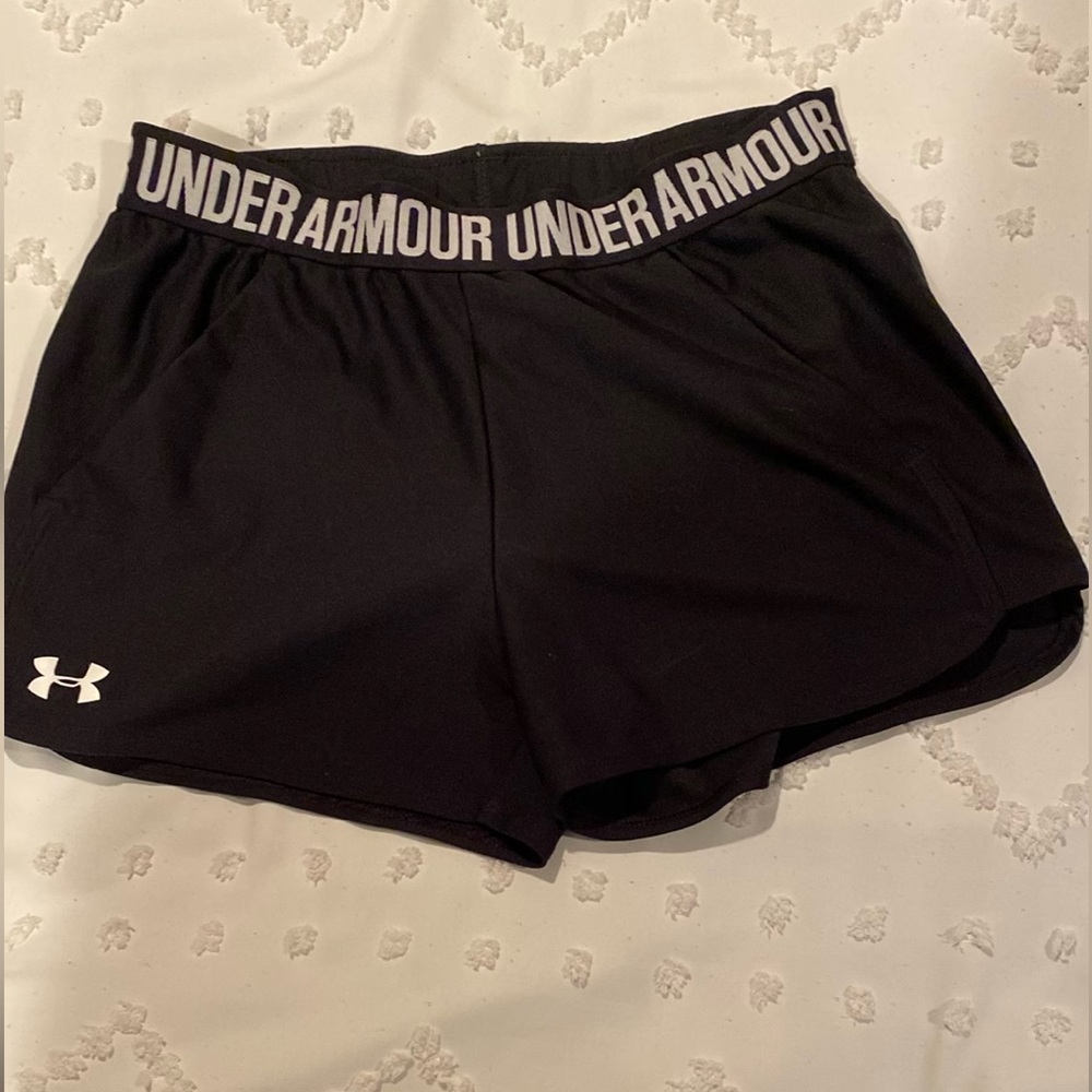 Womens Under Armour athletic shorts size S